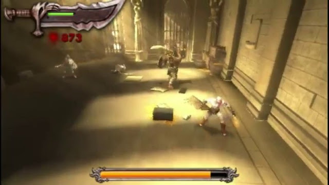 Download God Of War : Chains Of Olympus [ PSP ] zona-games.com