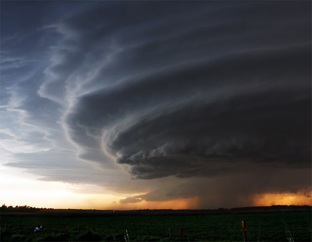 Tormentas y Tornados