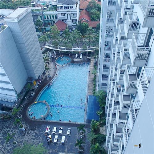 kolam renang el royale bandung