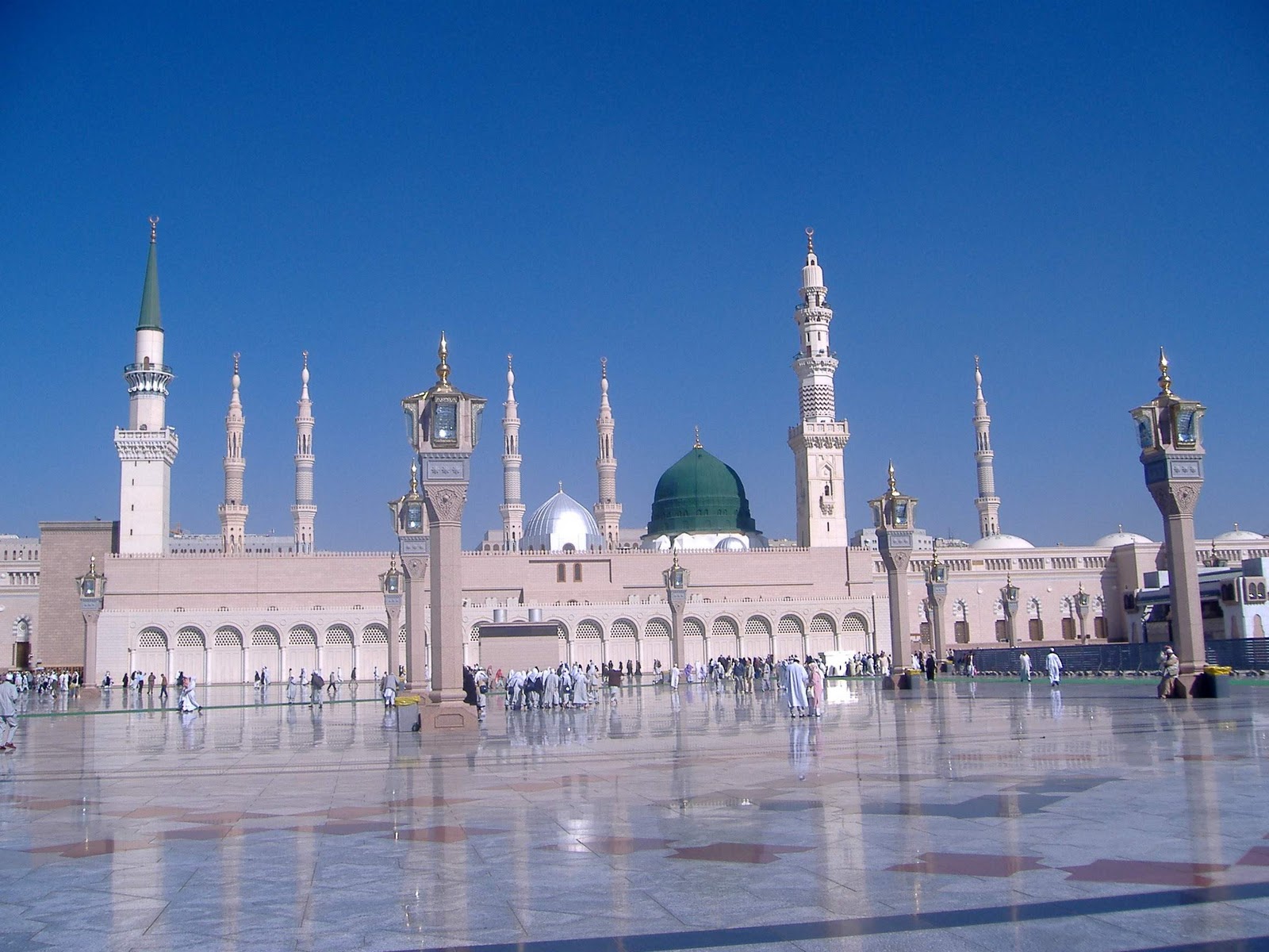 baru belajar 10 gambar  Masjid  indah  Di Dunia 