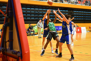 Partido del baloncesto Ausarta Barakaldo EST contra el Tabirako