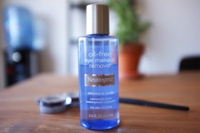 Neutrogena Oil Free Eye Makeup Remover