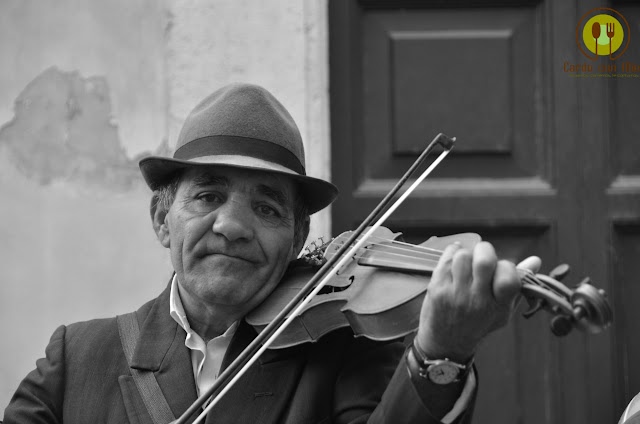 Roma, Italia roma,italia, musico callejero