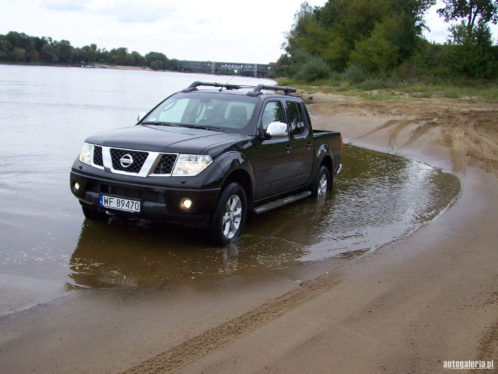 Dealer Nissan NISSAN LUNCURKAN DOUBLE CABIN 4x4 NP300 FRONTIER