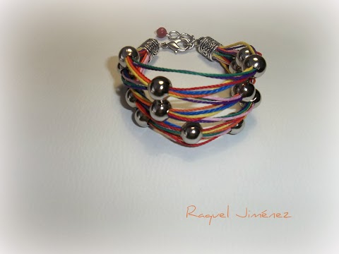 PULSERA CON MUCHO COLOR