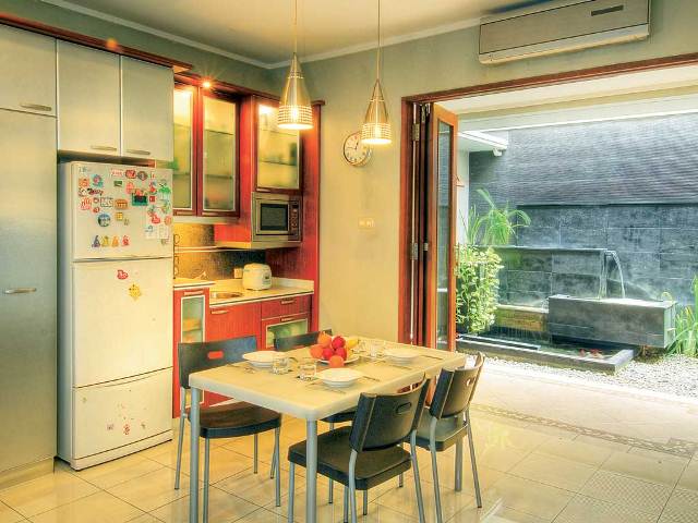 Desain Dapur dan Ruang Makan Sederhana