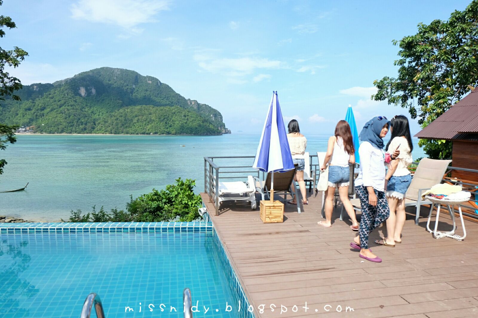 the cobble beach hotel phi phi island review