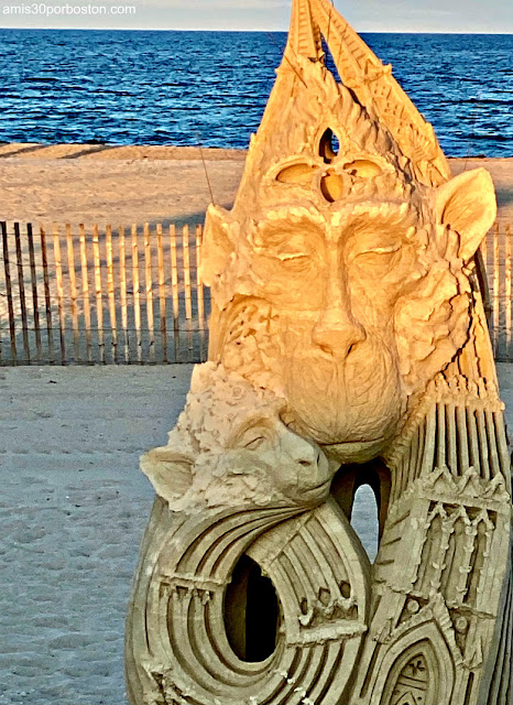 "Love is a universal temple" de Melineige Beauregard en Hampton Beach, New Hampshire