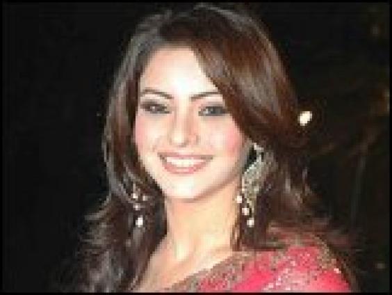 Aamna Sharif - Wallpaper Actress