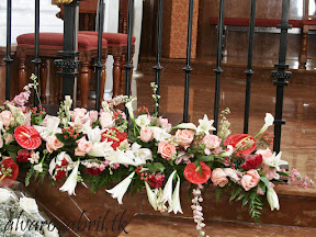 EXORNO-FLORAL-NOVENA-CARMEN-CORONADA-MALAGA-TERCER-CAMBIO-Y-BESAMANOS-ALVARO-ABRIL-2012-(2).jpg