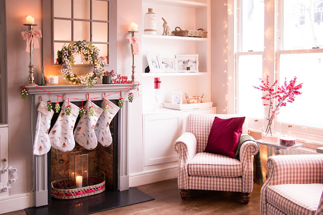 inspirational cosy Christmas decor featuring Laura Ashley autumn/winter 2017 items