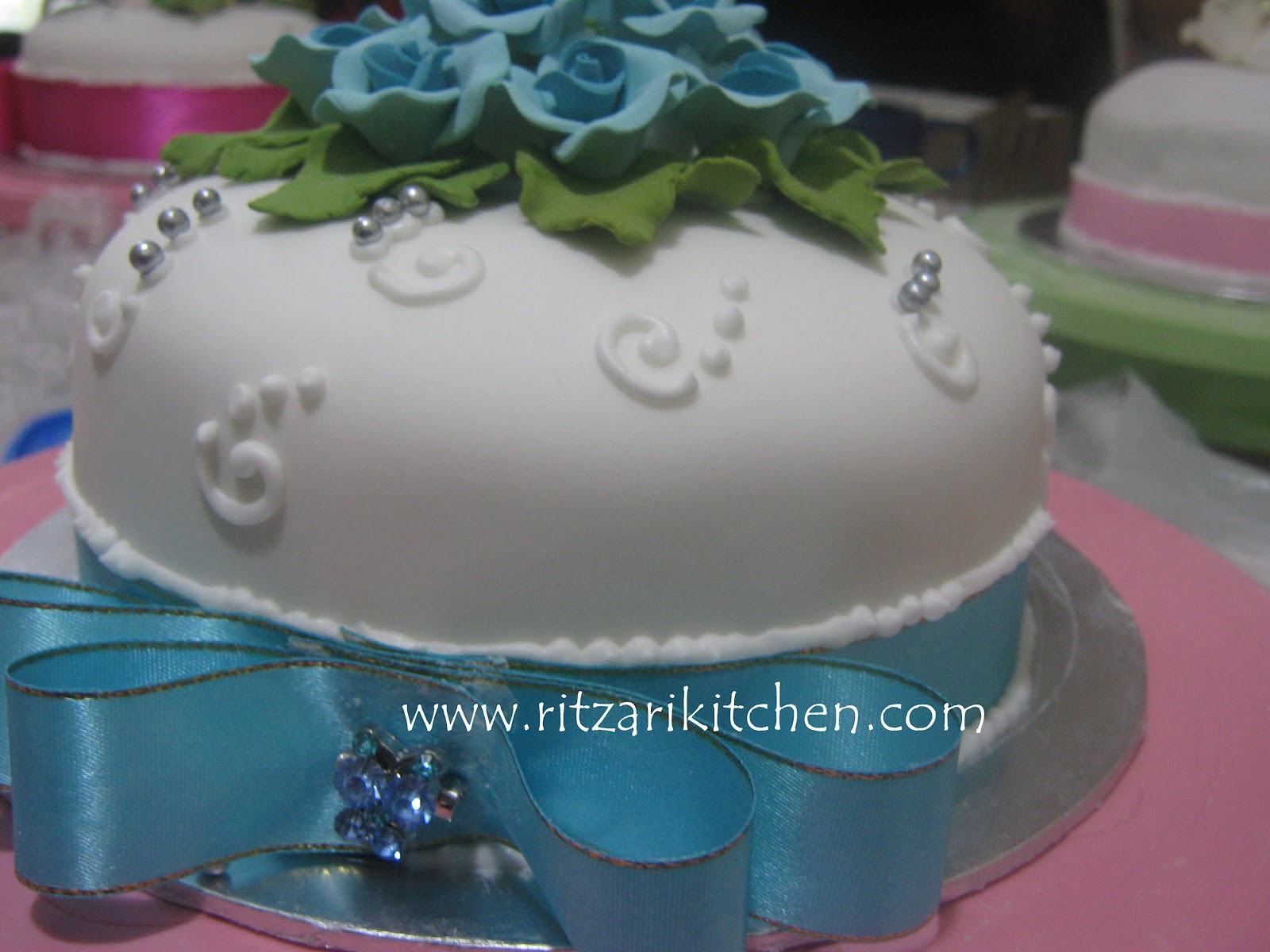 cake boss square wedding cakes