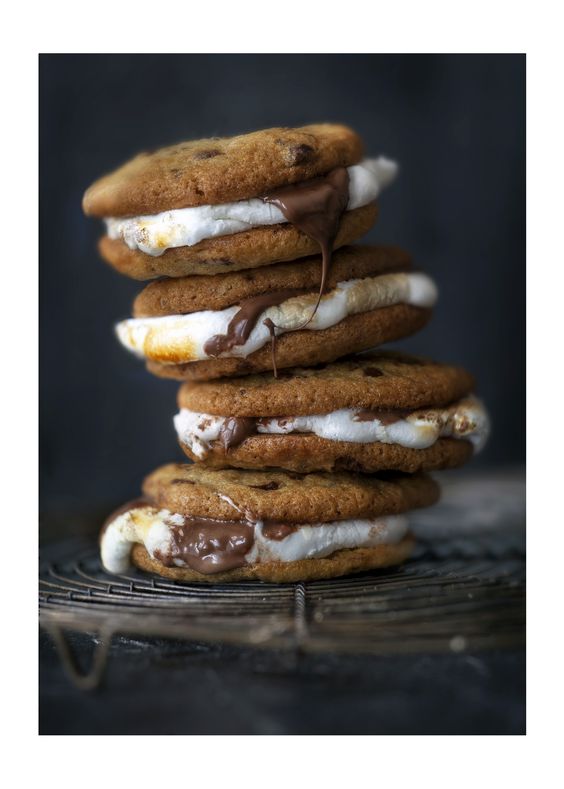 Ever tried an American-style marshmallow s'more? It's a Bonfire Night-friendly stack of sweet joy, with cookies and chocolate spread thrown in for good measure