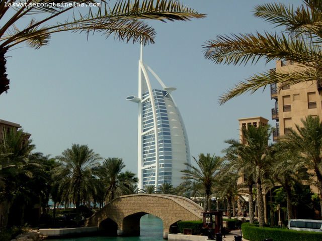 HOW TO EXPLORE DUBAI IN ONE DAY