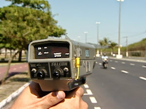 Trânsito - Saiba quanto custa em reais o seu desrespeito às leis de trânsito