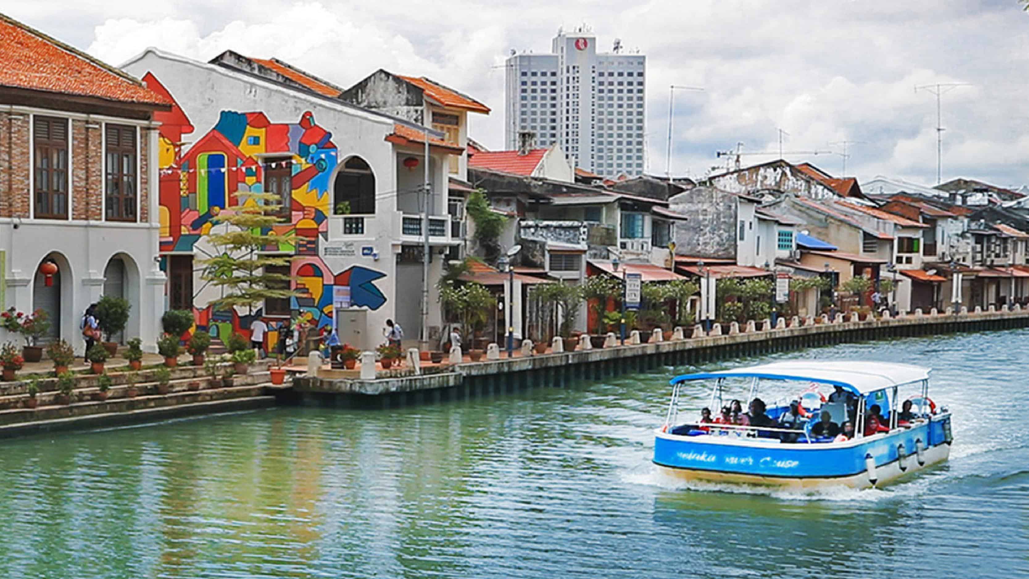 river cruise melaka