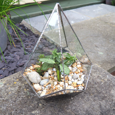 Handmade Terrarium by welaughindoors