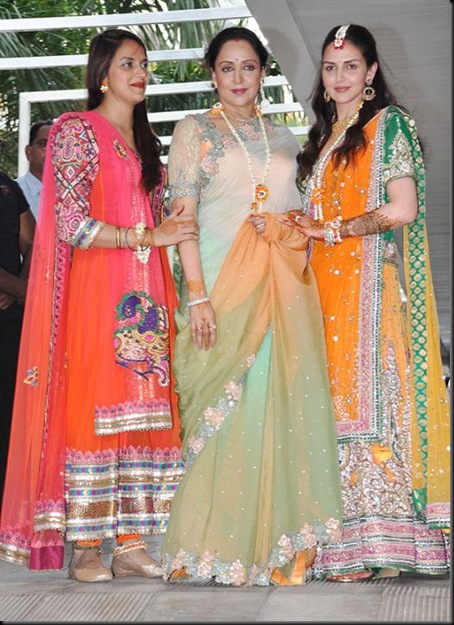 Esha Deol’s mehendi ceremony5