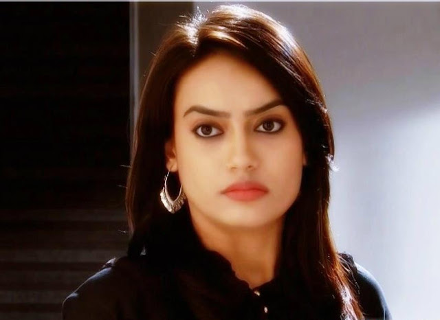 surbhi jyoti HD Wallpaper