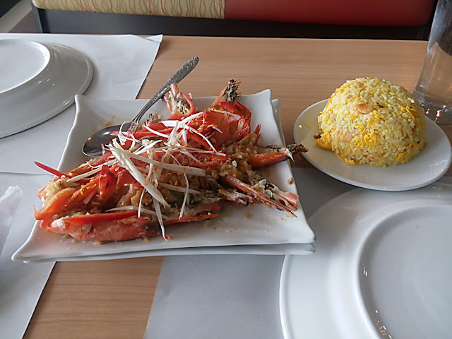 steamed prawn with garlic at Crown Hotel and Restaurant Tuguegarao