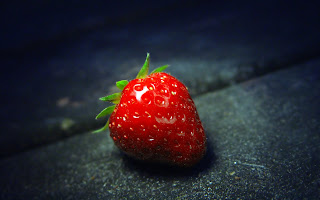 Strawberry
HD Wallpaper