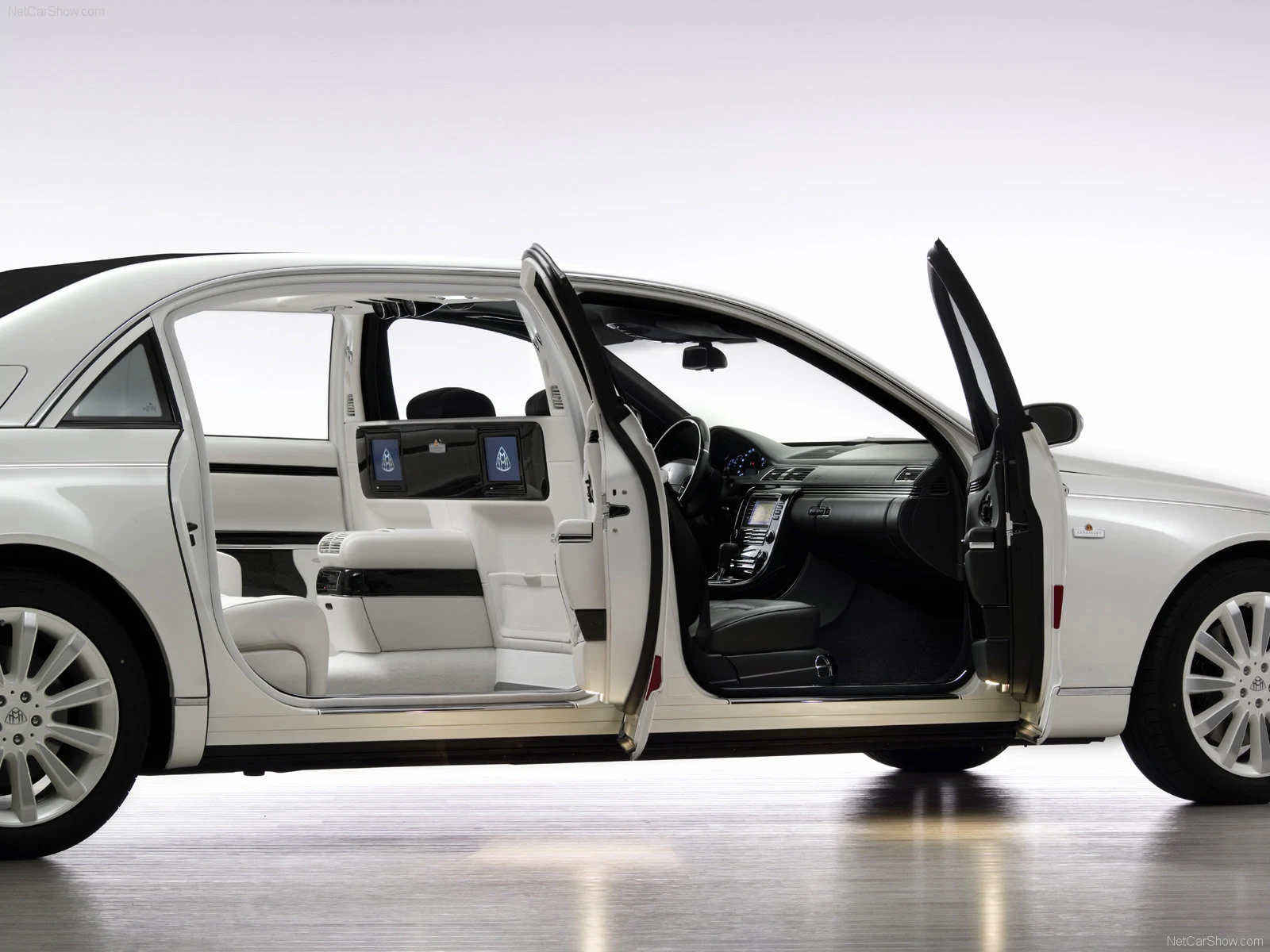 Hình ảnh xe sang Maybach Landaulet Concept 2007 & nội ngoại thất