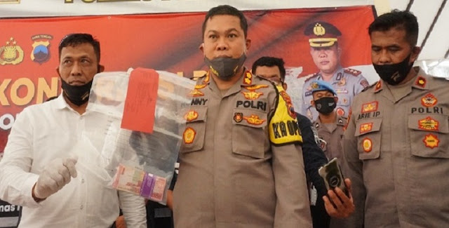   4 Oknum Wartawan Terjaring OTT, Uang Tunai Rp.10 Juta Disita Polisi