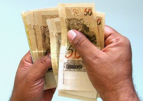 Salário mínimo passará de R$ 724 para R$ 788 a partir da quinta-feira, 1º de janeiro