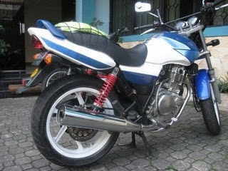 Suzuki thunder 250 gsx modif standart