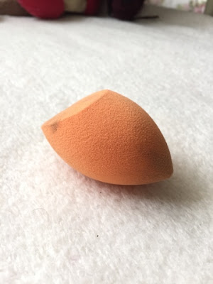 Real Techniques Miracle Complexion sponge