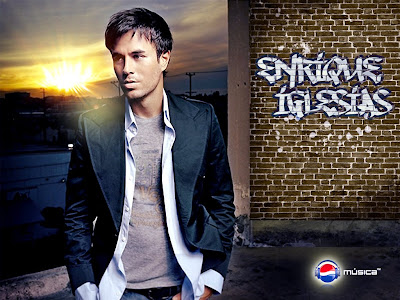 Enrique Iglesias Wallpapers 2010