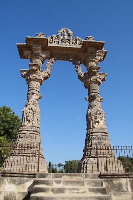 vadnagar kirti toran