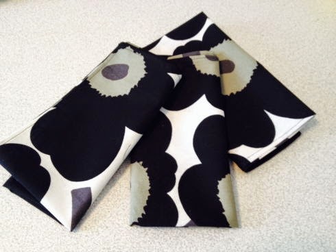 black poppies Marimekko napkins