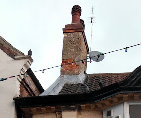 Pigeons on the roof of a building in Brigg town centre - see Nigel Fisher's Brigg Blog, January 2019