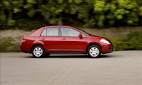 Nissan Versa