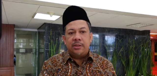 Giliran Fahri Hamzah Semprot Mensos Risma, Ada Ibu Bunuh 3 Anaknya