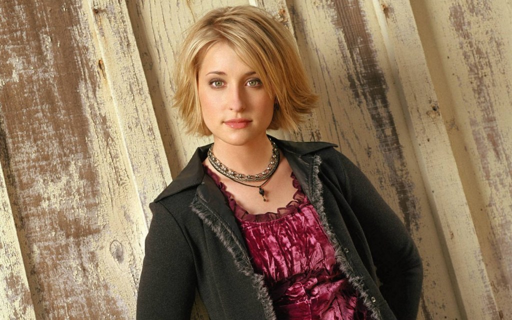 allison mack alison mack allisonmack allison smallville