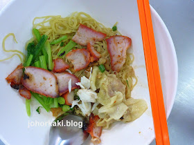 SabX2-Wanton-Noodle-Soi-19-Pratunam-Bangkok