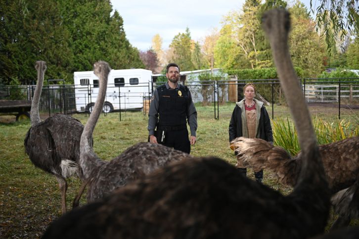 Animal Control - Episode 1.01 - Weasels and Ostriches - Promotional Photos 
