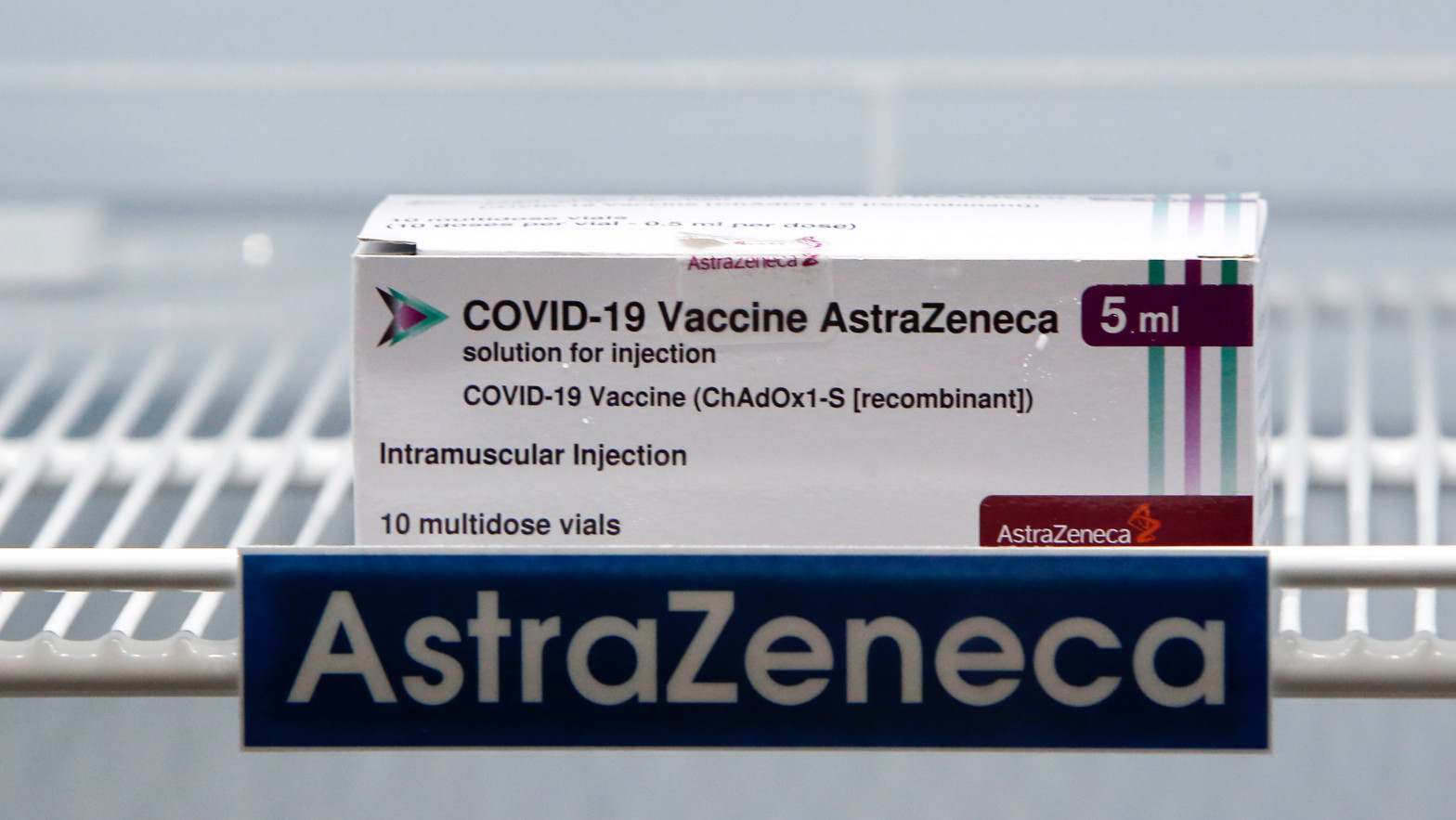 La desconfianza y suspensión preventiva de la vacuna AstraZeneca