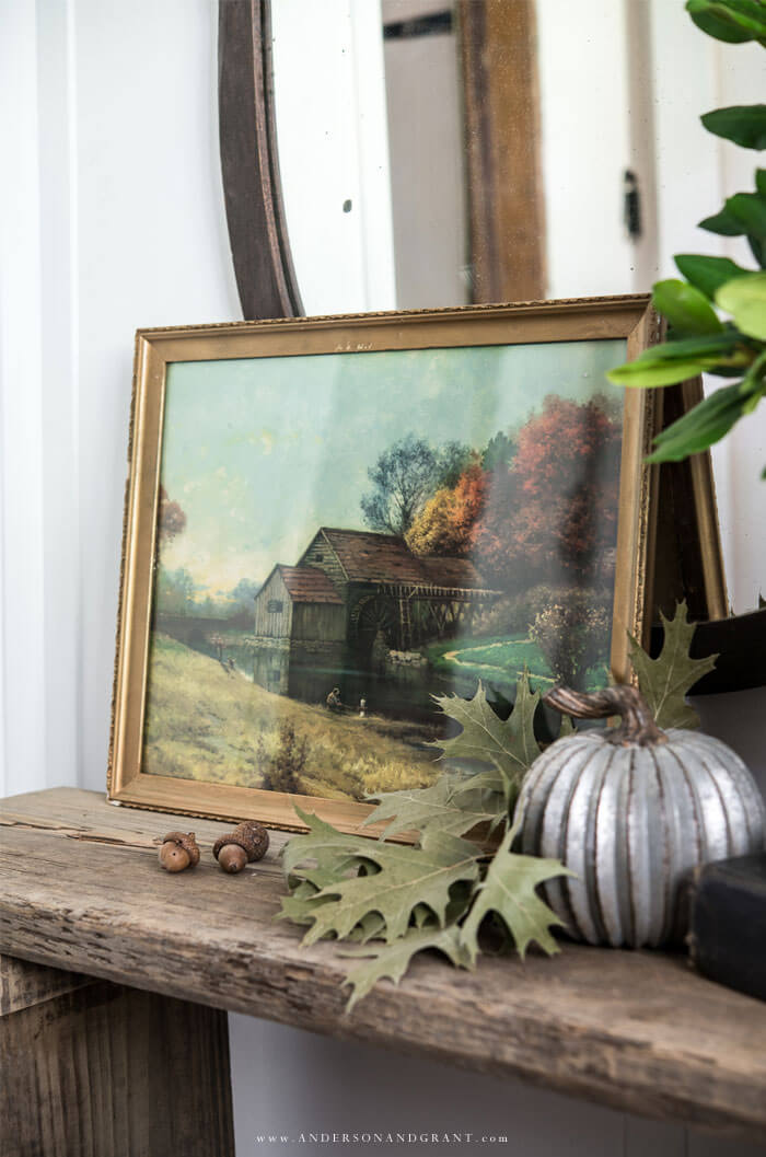 Everything you need to decorate a fall home that is warm and cohesive.