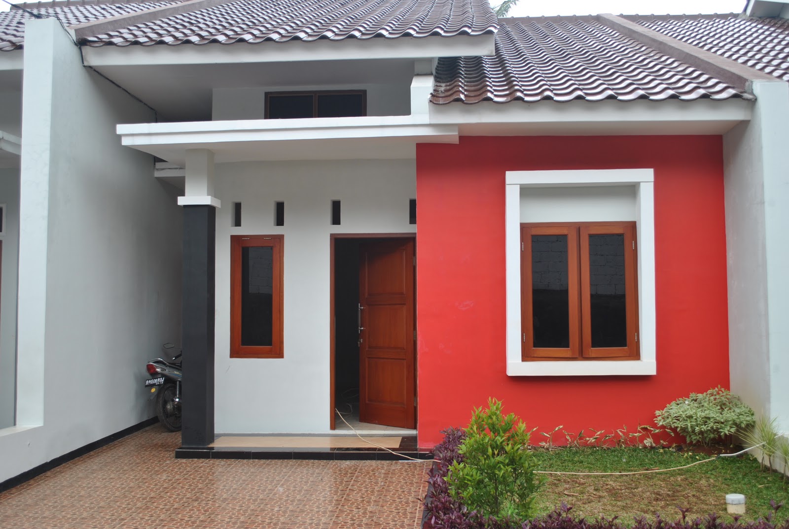 Penjualan Rumah  JUAL RUMAH  TINGGAL JLN LERENG DEPOK 