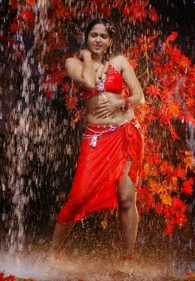 Anushka Rain Dance