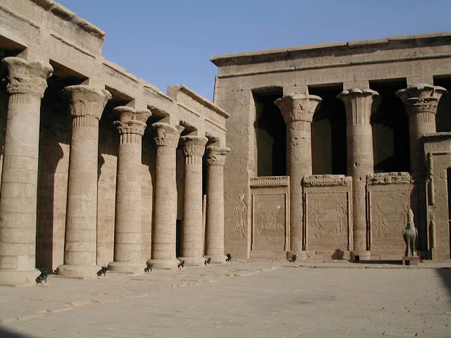 Храм Гора в Эдфу (Temple of Edfu)