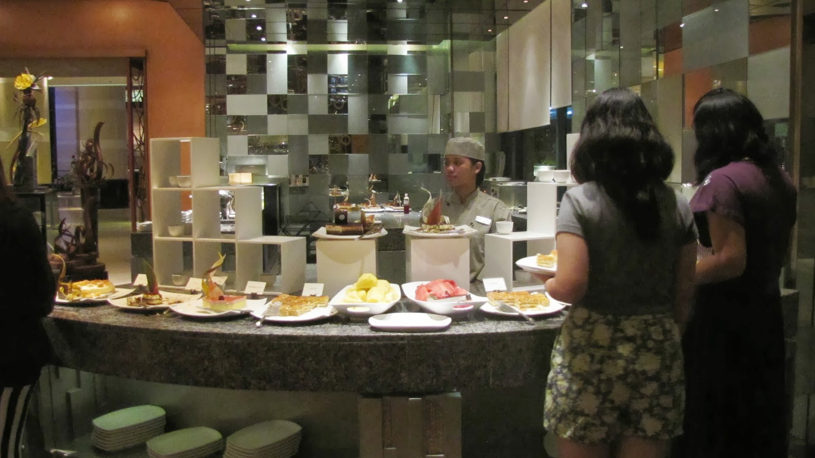 #032eatdrink, food, cebu buffet, hotel buffet, must try