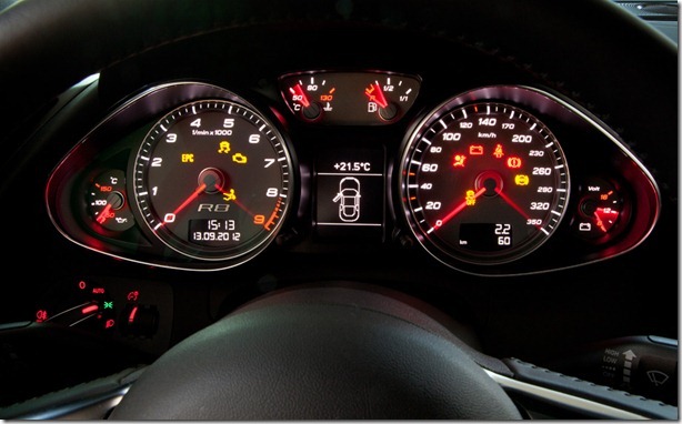 AUDI r8 - QUAITY IN - 2012