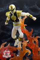 Lightning Collection Mighty Morphin 'Metallic' White Ranger 17