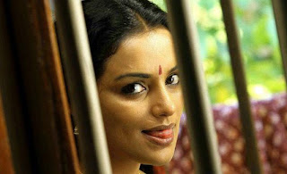 swetha menon's hot photo