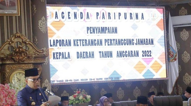Gelar Paripurna, Bupati Raden Adipati Surya Sampaikan LKPJ Tahun Anggaran 2022 Kepada DPRD Way Kanan   