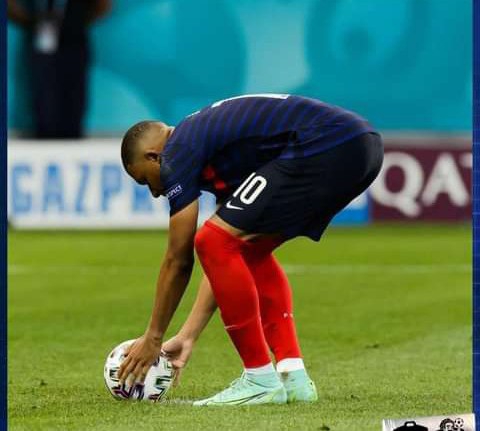 Kylian Mbappe fala do Pênalti que falhou